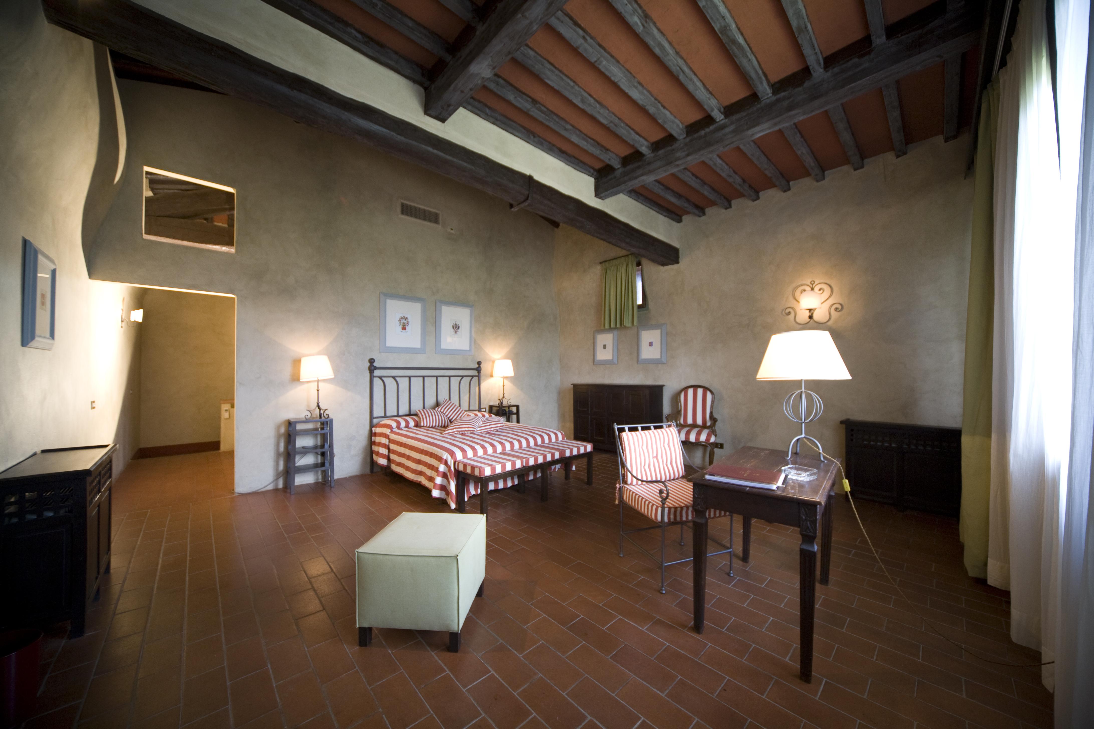 Pitiana Hotel 4*