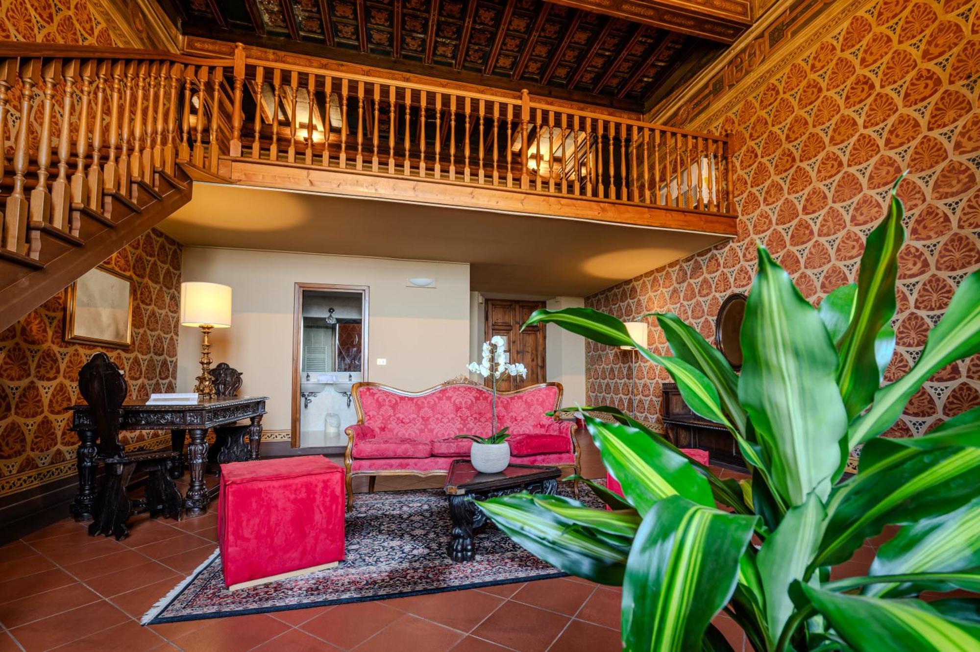 Pitiana Hotel